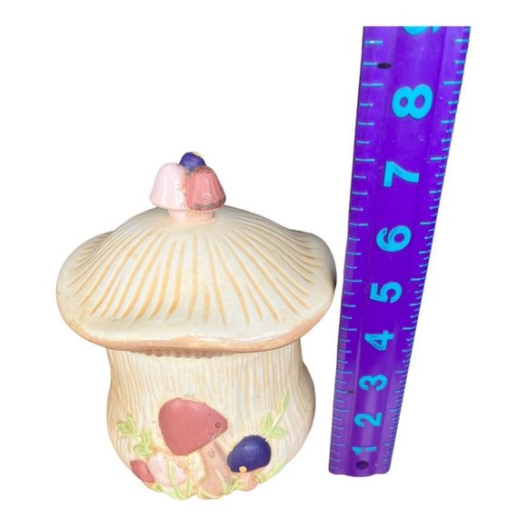 Vintage Arnel's Mushroom Canister - Picture 6 of 6
